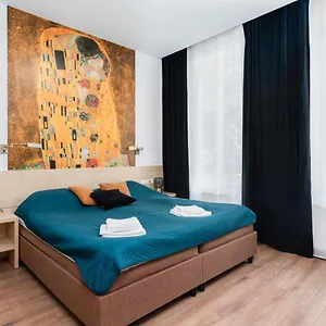  Apartament Matejki- Brokatowy